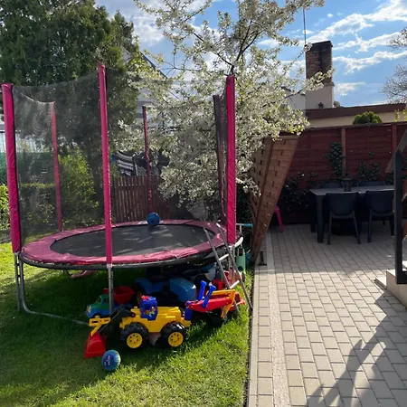 Dom Nad Jeziorem Tatil Evi *