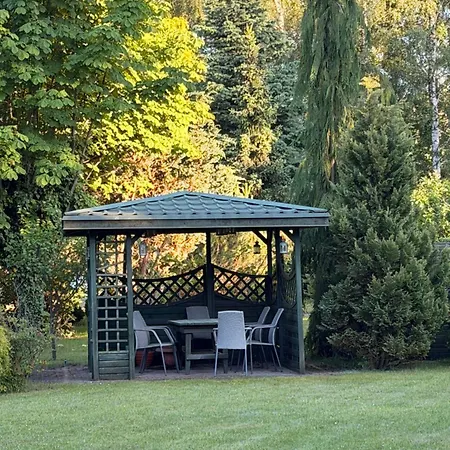 Сasa de vacaciones Dom Nad Jeziorem Szteklin